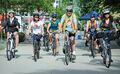 Peter leading 3 km ride group on Bike Day in Canada 2016-05-30.jpg